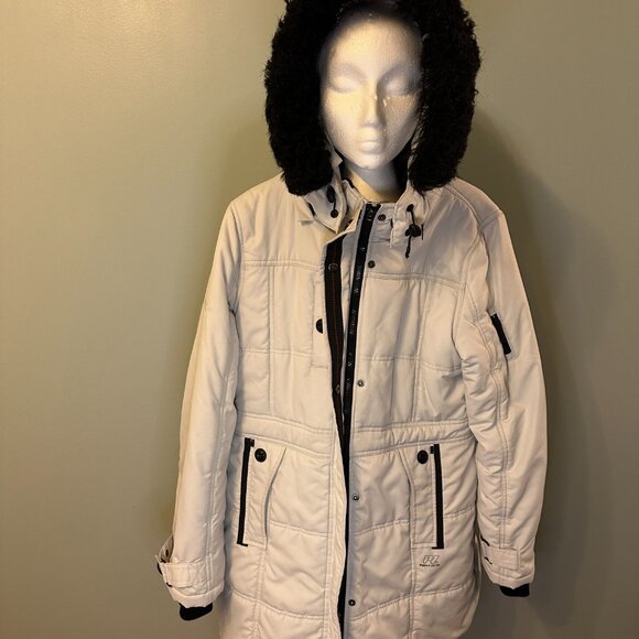 Point Zero Snow White Ski Jacket with Black Fur Trim - Picture 6 of 6